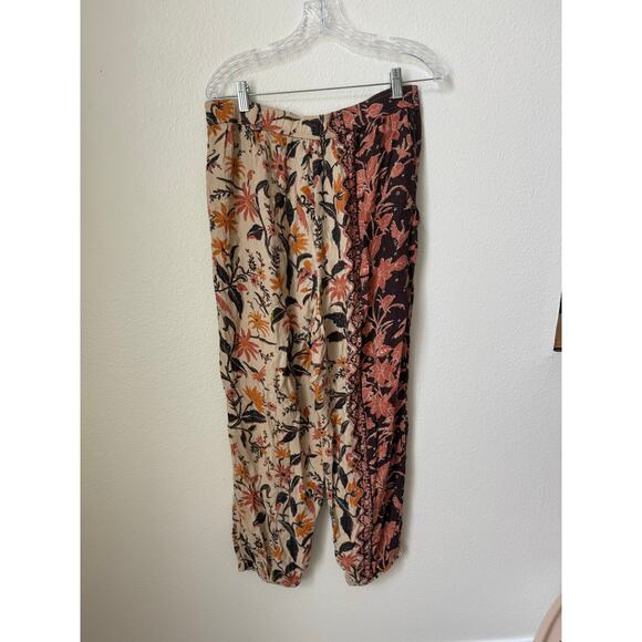 Anthropologie Smocked Balloon-Leg Pants Size 10 - Picture 4 of 10